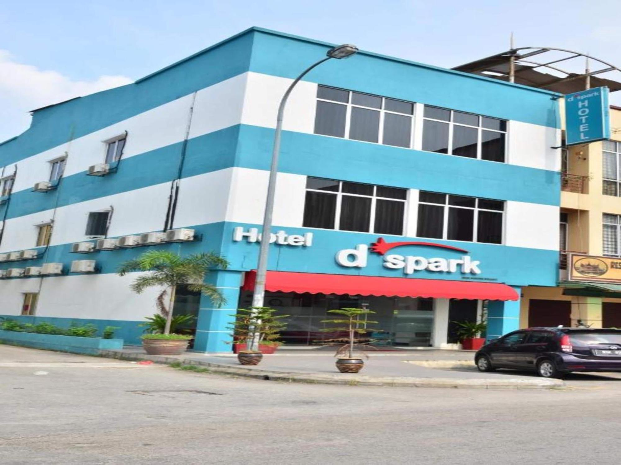 Oyo 91087 Hotel Dspark Port Kelang Zewnętrze zdjęcie